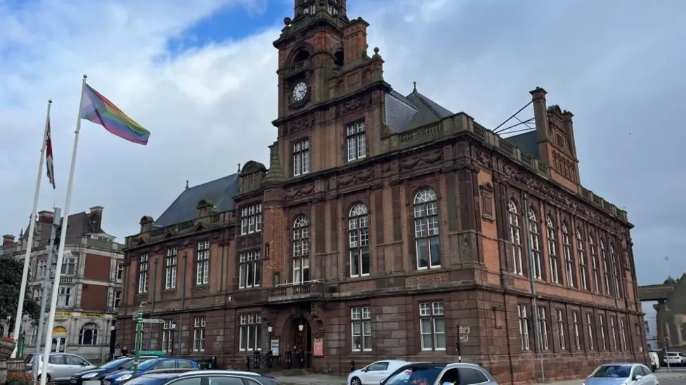 Great Yarmouth Council flies Progress Flag despite area’s Reform UK MP saying it should not be flown from public buildings